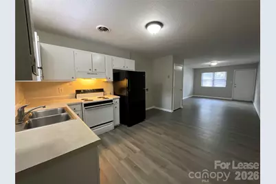 201 Arthur Drive #E, Thomasville, NC 27360 - Photo 6