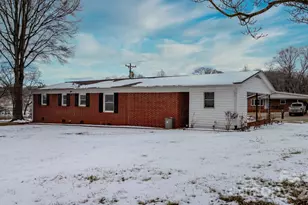 1802 33rd St NE, Hickory, NC 28601 - Photo 12