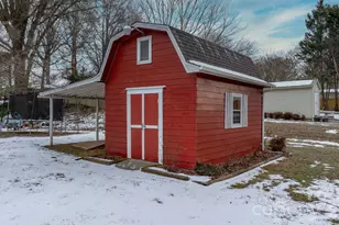 1802 33rd St NE, Hickory, NC 28601 - Photo 14