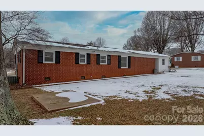 1802 33rd Street NE, Hickory, NC 28601 - Photo 6