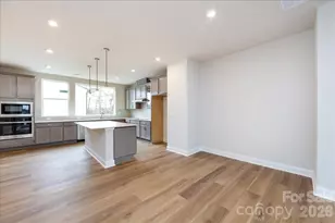 812 Flintside Ln, Charlotte, NC 28217 - Photo 18