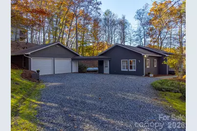 115 Indian Trail, Franklin, NC 28734 - Photo 4