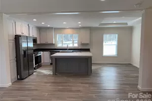 124 Titanium Dr, Statesville, NC 28625 - Photo 4