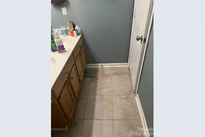 6302 Summerour Place, Charlotte, NC 28214 - Photo 34