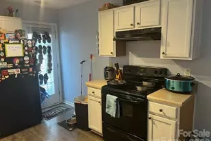 6302 Summerour Place, Charlotte, NC 28214 - Photo 20