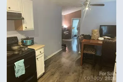 6302 Summerour Place, Charlotte, NC 28214 - Photo 18