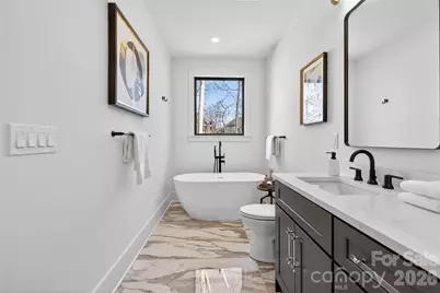 16311 Riverpointe Drive, Charlotte, NC 28278 - Photo 22