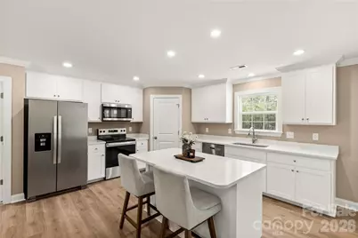 6270 Kershaw Camden Highway, Kershaw, SC 29067 - Photo 8