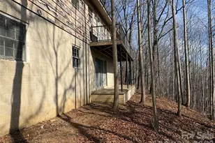 700 Summit Rd, Tryon, NC 28782 - Photo 8