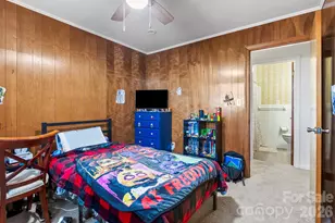 11 N Marley Dr, Flat Rock, NC 28731 - Photo 18