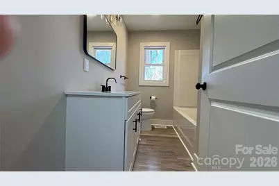 503 Caroline Avenue, Lowell, NC 28098 - Photo 24