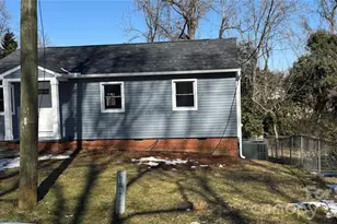 503 Caroline Ave, Lowell, NC 28098 - Photo 2