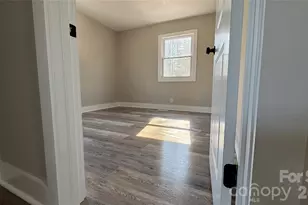 503 Caroline Ave, Lowell, NC 28098 - Photo 26