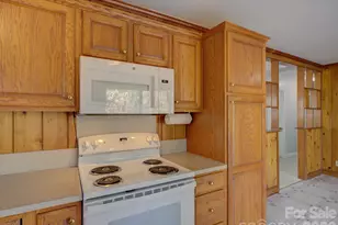 1933 Brookdale Ave, Charlotte, NC 28210 - Photo 12