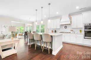 6520 Vizcaya Ct, Charlotte, NC 28226 - Photo 4