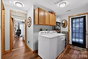 110 Pine St, Tryon, NC 28782 - Photo 32