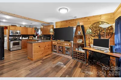 110 Pine Street, Tryon, NC 28782 - Photo 24