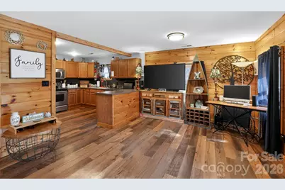 110 Pine Street, Tryon, NC 28782 - Photo 22