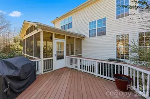 8526 Wren Creek Dr, Charlotte, NC 28269 - Photo 22