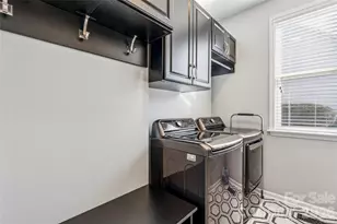 10205 Treetop Ln, Cornelius, NC 28031 - Photo 20