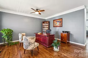 10205 Treetop Ln, Cornelius, NC 28031 - Photo 8