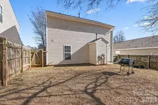 3325 Braden Dr, Charlotte, NC 28216 - Photo 30