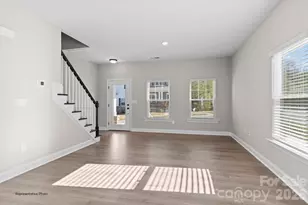 127 Cherry Spgs Ln, Asheville, NC 28804 - Photo 8