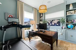 301 Dover Ave, Charlotte, NC 28209 - Photo 16