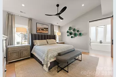 301 Dover Avenue, Charlotte, NC 28209 - Photo 24