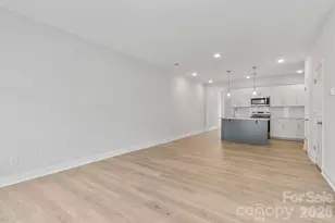 125 Cherry Spgs Ln, Asheville, NC 28804 - Photo 6