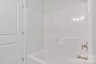 125 Cherry Spgs Ln, Asheville, NC 28804 - Photo 20