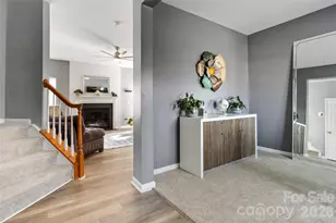 11818 Guildhall Ln, Charlotte, NC 28213 - Photo 6