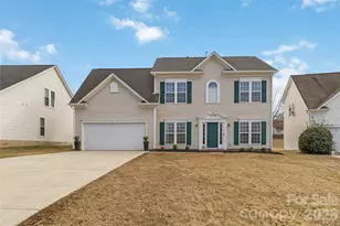 11818 Guildhall Ln, Charlotte, NC 28213 - Photo 2