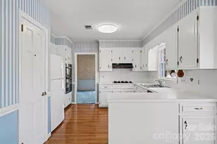 754 Charter Pl, Charlotte, NC 28211 - Photo 14