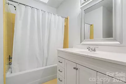 754 Charter Place, Charlotte, NC 28211 - Photo 18