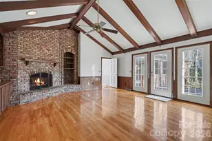 754 Charter Pl, Charlotte, NC 28211 - Photo 10