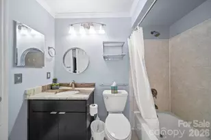 517 N Graham St, Charlotte, NC 28202 - Photo 12