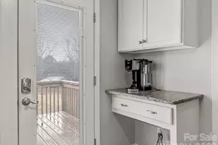 1570 Roddy Rd, Campobello, SC 29322 - Photo 16