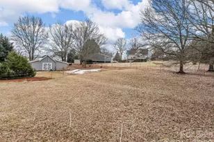 1570 Roddy Rd, Campobello, SC 29322 - Photo 38
