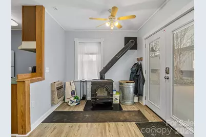 1570 Roddy Road, Campobello, SC 29322 - Photo 34