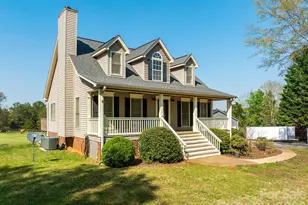 1570 Roddy Rd, Campobello, SC 29322 - Photo 2