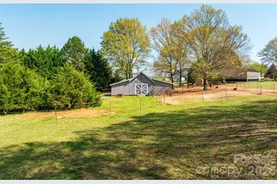 1570 Roddy Road, Campobello, SC 29322 - Photo 40