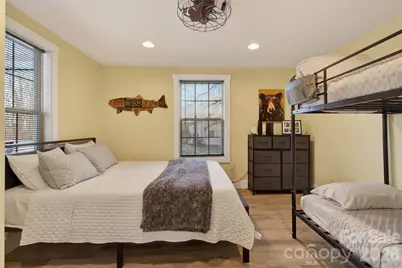 250 Seagle Street, Marion, NC 28752 - Photo 18