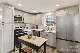 250 Seagle St, Marion, NC 28752 - Photo 16