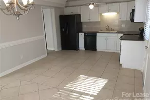 1001 Heather Ln, Charlotte, NC 28209 - Photo 4