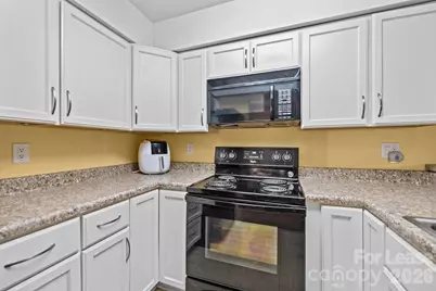 1832 J Julian Lane #D, Charlotte, NC 28208 - Photo 4