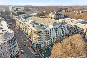 4620 Piedmont Row Dr, Charlotte, NC 28210 - Photo 36