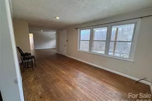 9 Alzena Rd, Sylva, NC 28779 - Photo 8