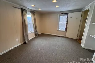 9 Alzena Rd, Sylva, NC 28779 - Photo 16