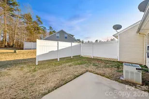 461 Lexie Ln, Rock Hill, SC 29732 - Photo 18